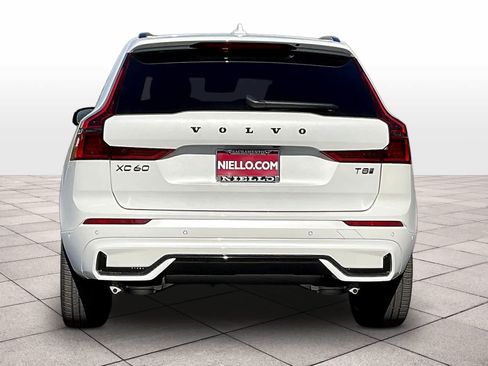 New 2026 Volvo XC60 T8 Ultra w/ Climate Package AWD/4WD image 6