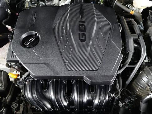 Certified 2024 Hyundai Tucson SE image 16