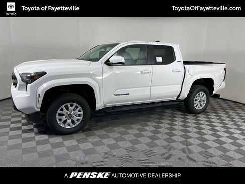 New 2025 Toyota Tacoma SR5 image 2