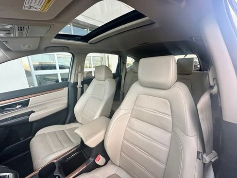 Used 2020 Honda CR-V Touring image 8