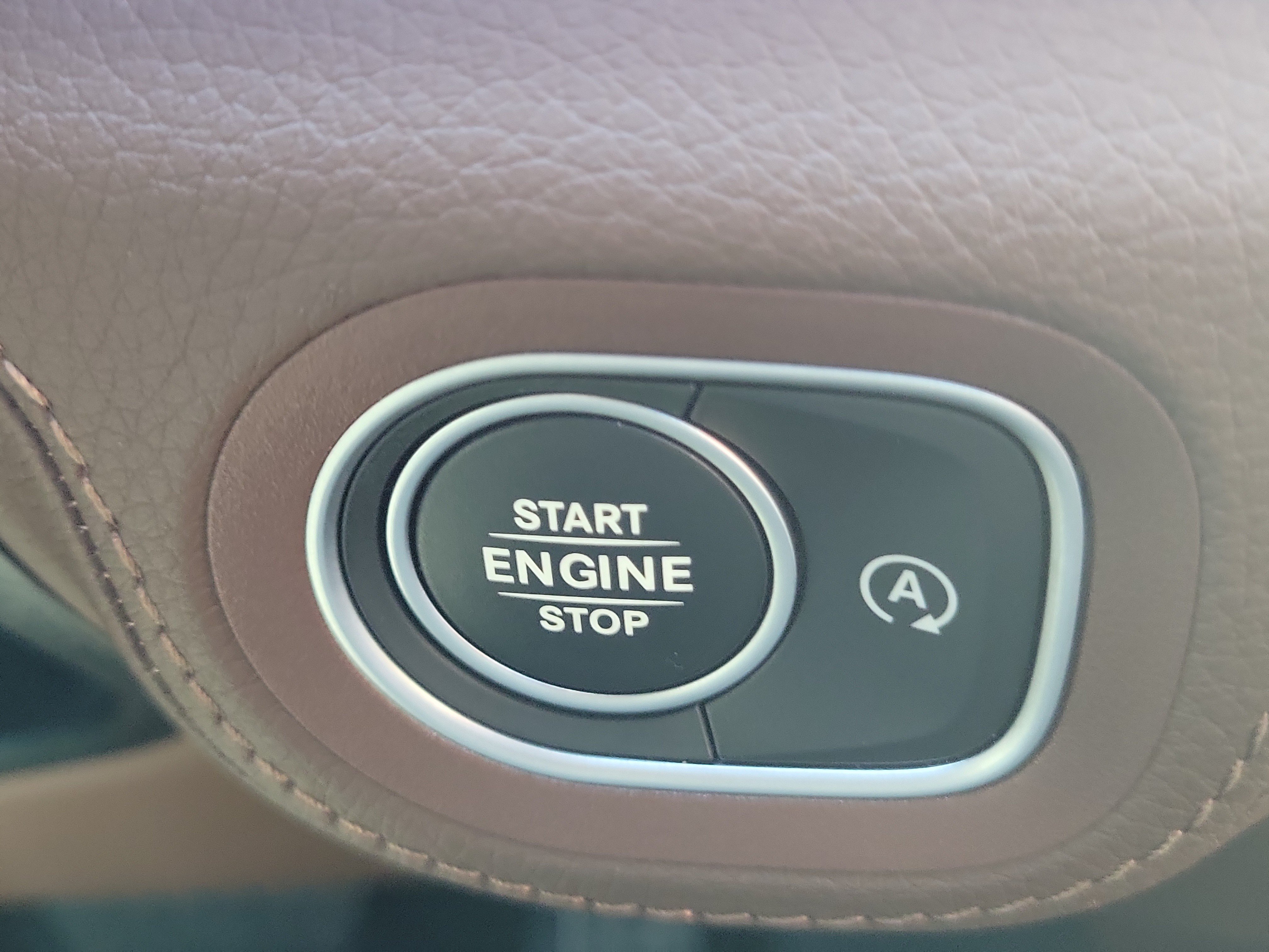 Used 2025 Mercedes-Benz GLE 53 AMG 4MATIC Coupe image 32