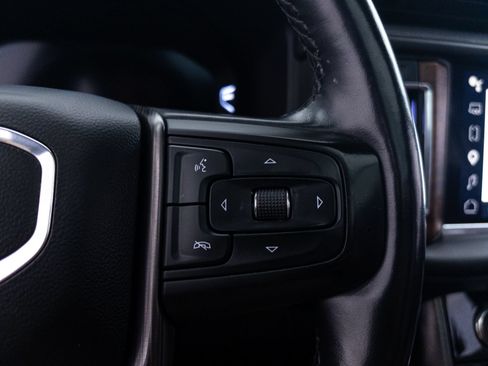 Used 2023 GMC Yukon Denali Ultimate AWD/4WD image 42