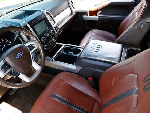 Used 2018 Ford F250 King Ranch w/ King Ranch Ultimate Package image 6