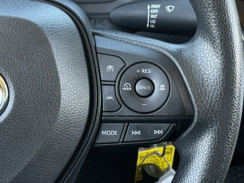 Used 2023 Toyota Corolla LE image 15