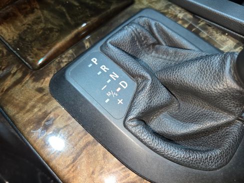 Used 2006 BMW 530i Sedan image 74