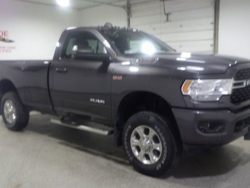 Used 2022 RAM 2500 Big Horn w/ Level A Equipment Group AWD/4WD image 5