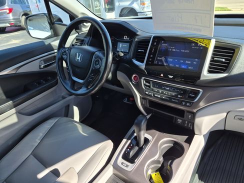 Used 2017 Honda Pilot EX-L image 16
