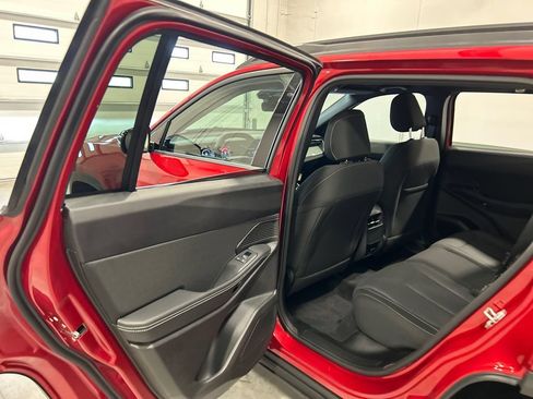 New 2026 Jeep Cherokee Laredo AWD/4WD image 30
