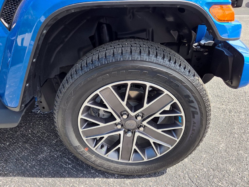 Certified 2023 Jeep Wrangler Unlimited Sahara AWD/4WD image 23