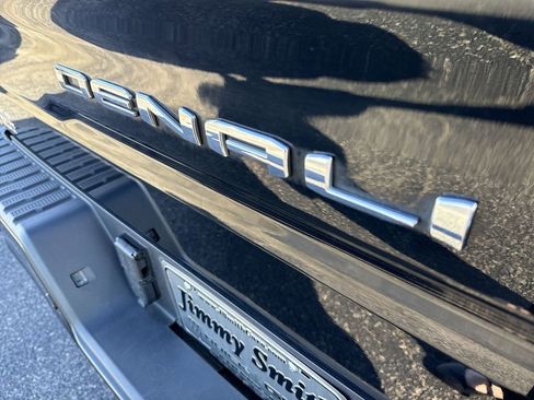 Certified 2023 GMC Sierra 1500 Denali Ultimate image 39