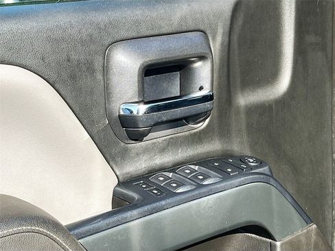 Used 2017 Chevrolet Silverado 1500 LT w/ All Star Edition image 17