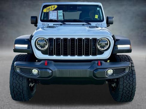 Used 2024 Jeep Wrangler Unlimited Rubicon AWD/4WD image 8