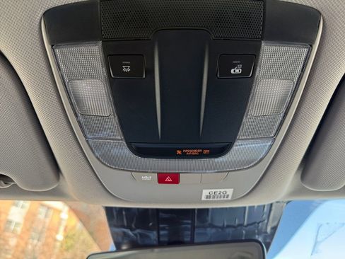 New 2025 Kia Sorento EX image 30