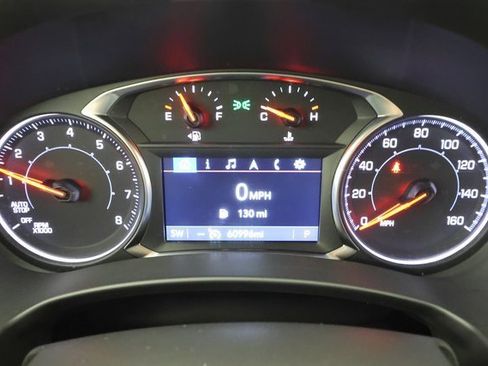 Used 2023 GMC Terrain SLT image 14