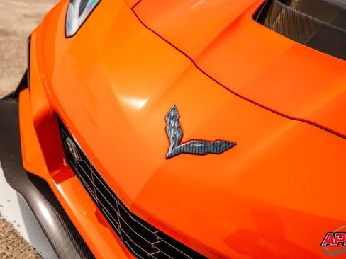 Used 2019 Chevrolet Corvette ZR1 RWD image 24