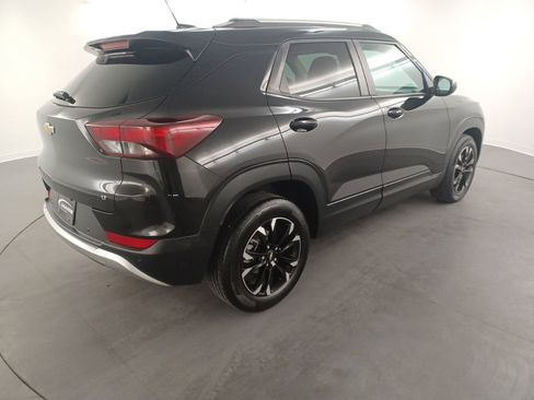 Used 2022 Chevrolet TrailBlazer LT w/ Convenience Package FWD image 8
