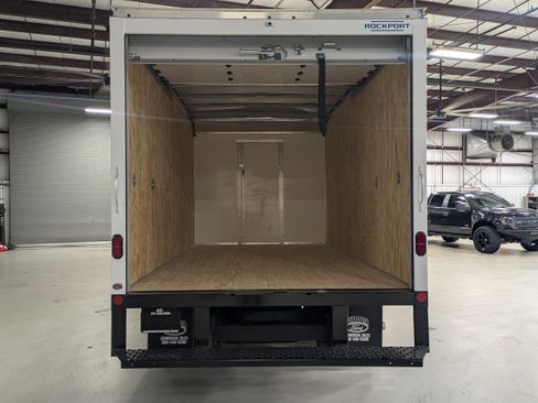 New 2026 Ford E-450 and Econoline 450 Super Duty w/ Power Equipment Group image 13