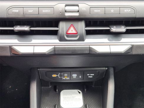 New 2025 Kia K4 EX image 14