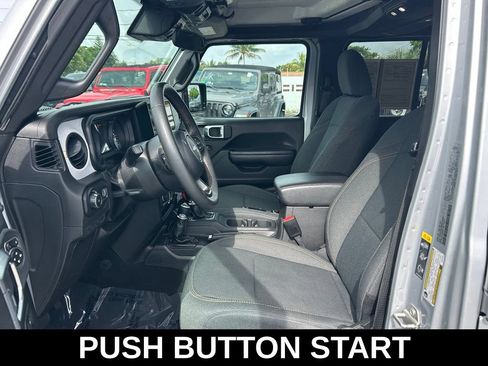 Used 2024 Jeep Wrangler Unlimited Sport AWD/4WD image 10