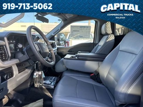 New 2025 Ford F550 2WD Regular Cab Super Duty image 17