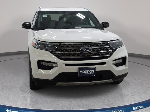 Used 2023 Ford Explorer King Ranch w/ Technology Package AWD/4WD image 3