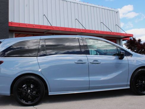 Used 2025 Honda Odyssey Sport-L image 8