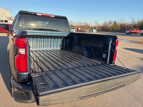 Used 2020 Chevrolet Silverado 1500 RST w/ Texas Edition image 6