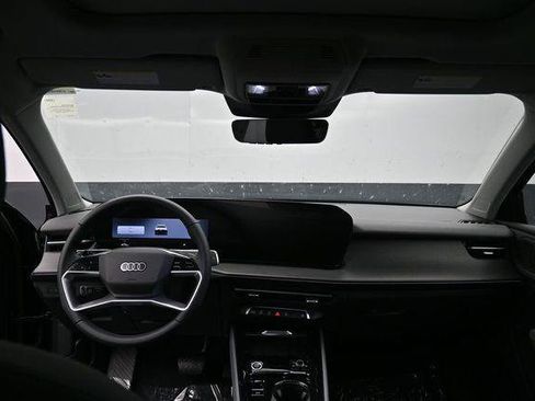 New 2026 Audi Q3 quattro 2.0T AWD/4WD image 10