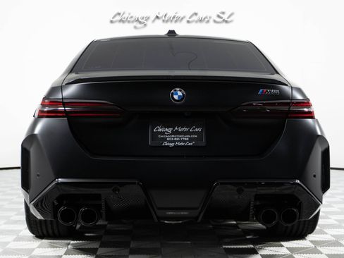 Used 2025 BMW M5 w/ Carbon Package AWD/4WD image 18