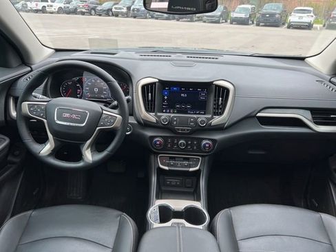 Used 2023 GMC Terrain Denali w/ Denali Premium Package AWD/4WD image 19