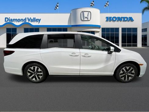 New 2026 Honda Odyssey EX-L image 2