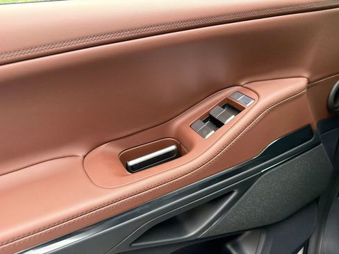 New 2026 Lincoln Navigator L Reserve AWD/4WD image 36
