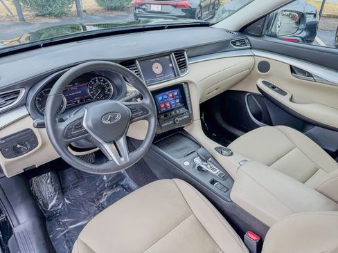 Used 2019 INFINITI QX50 Luxe image 24