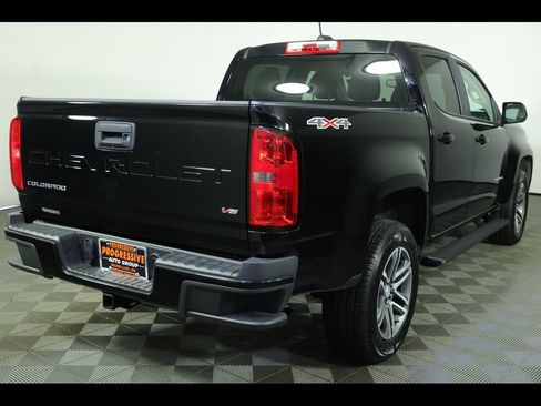 Used 2021 Chevrolet Colorado W/T w/ Custom Special Edition image 10