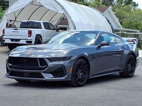 Used 2024 Ford Mustang GT Premium w/ GT Performance Package image 3