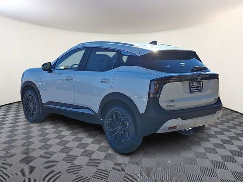 New 2026 Nissan Kicks SR w/ SR Premium Package image 4
