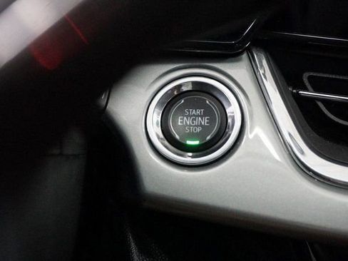 Used 2024 Chevrolet Trax LT w/ Driver Confidence Package image 24