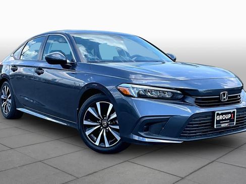Used 2023 Honda Civic EX image 3