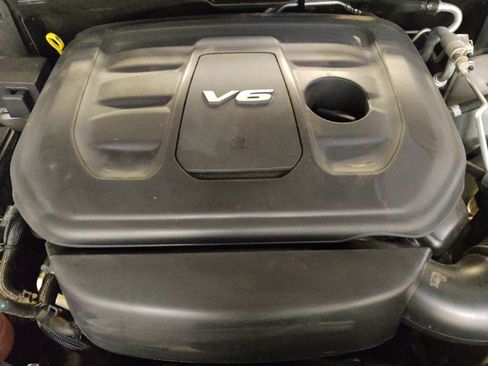 Used 2019 Dodge Durango SXT w/ 3rd Row Seating Group RWD image 30