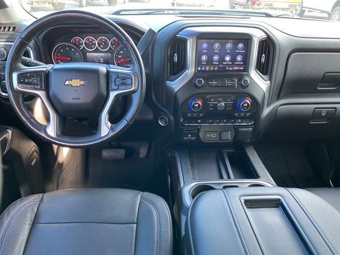 Used 2020 Chevrolet Silverado 2500 LTZ w/ LTZ Convenience Package image 4
