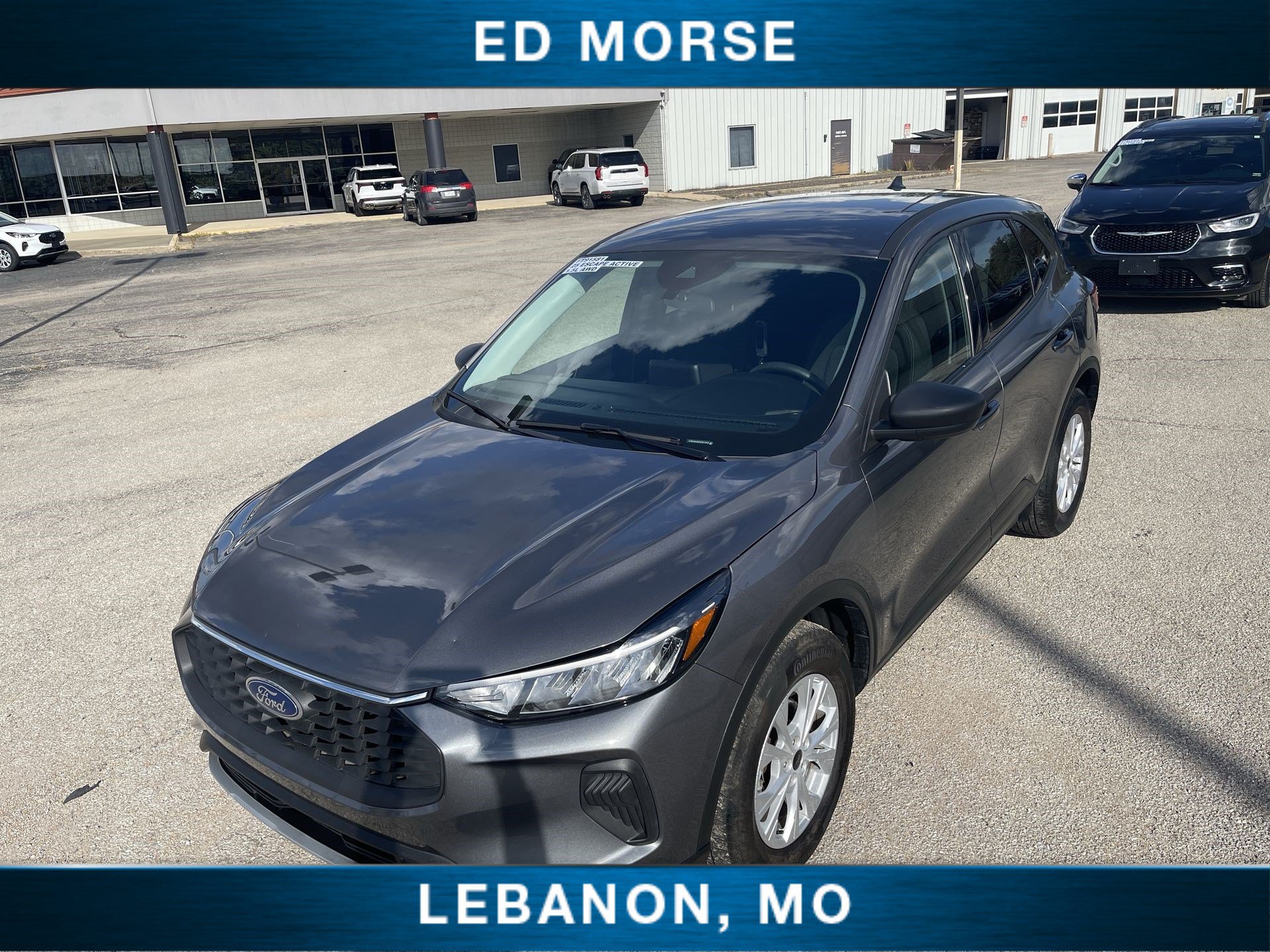 Used 2025 Ford Escape Active AWD/4WD image 19