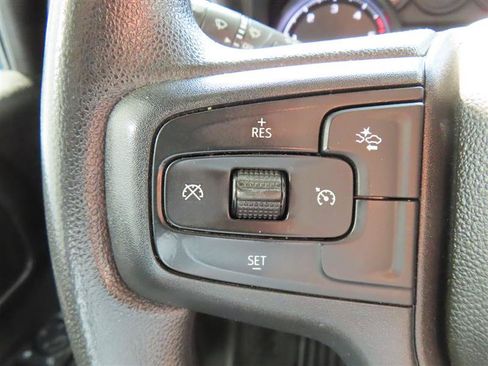 Used 2025 Chevrolet Silverado 2500 Custom w/ Custom Value Package AWD/4WD image 21
