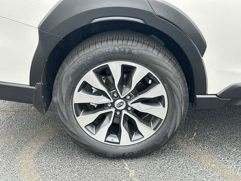 Used 2024 Subaru Outback Limited w/ Popular Package #2 image 17