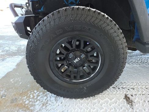 Used 2015 Jeep Wrangler Sport w/ Quick Order Package 24S image 39