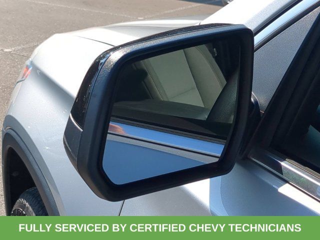 Used 2021 Chevrolet Traverse LS FWD image 20