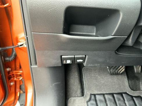Certified 2020 Nissan Kicks SR w/ SR Premium Package FWD image 13
