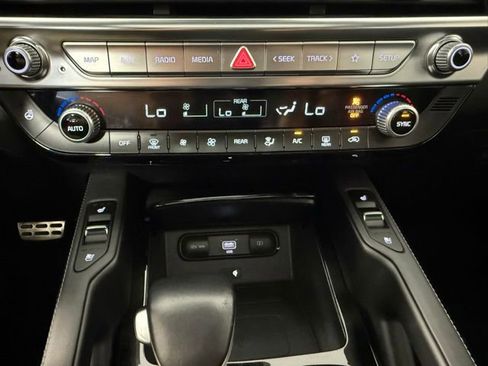 Used 2021 Kia Telluride SX w/ SX Prestige Package AWD/4WD image 21