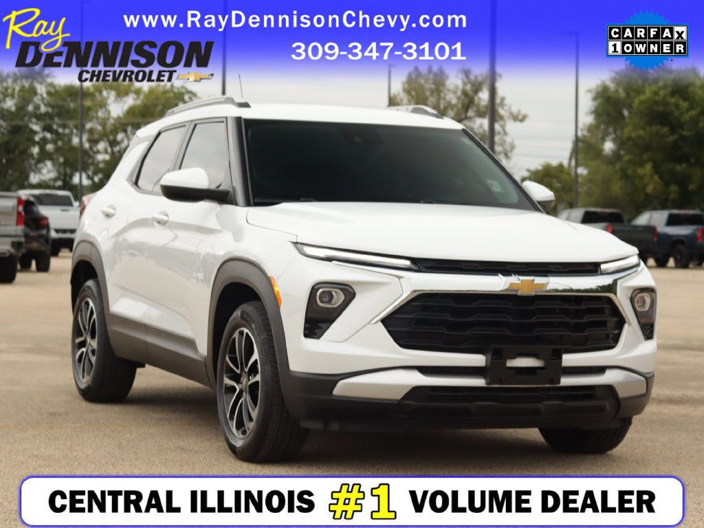 Used 2026 Chevrolet TrailBlazer LT w/ LT Cold Weather Package FWD image 1