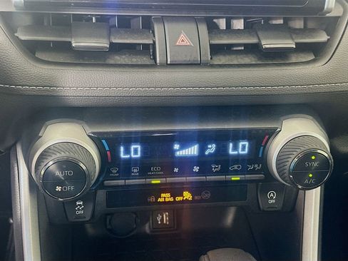 Used 2023 Toyota RAV4 XLE w/ Convenience Package FWD image 16
