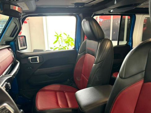 Used 2023 Jeep Wrangler Unlimited Rubicon 4xe image 15